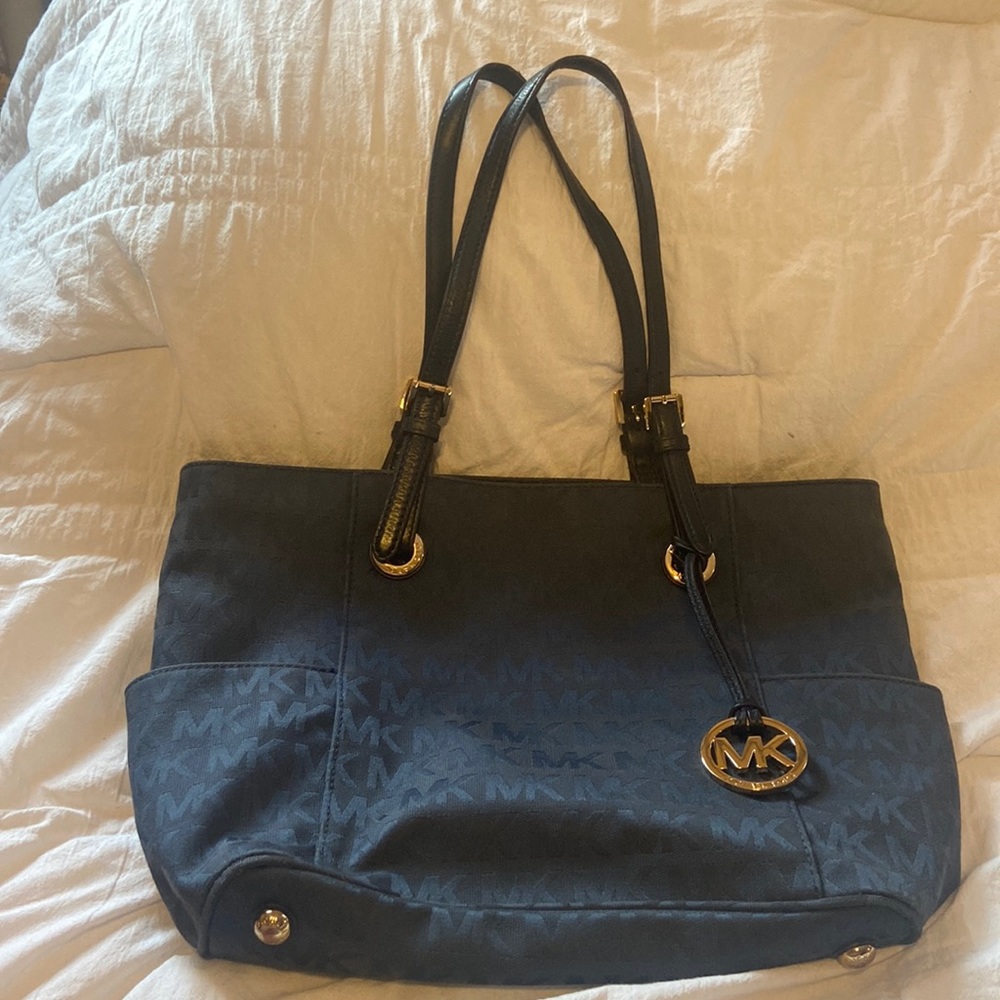 Michael Kors Medium size Tote Bag